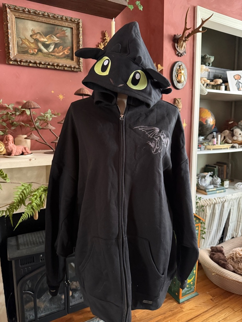 sold out rare her Universe Black toothless how to train your dragon hoodie